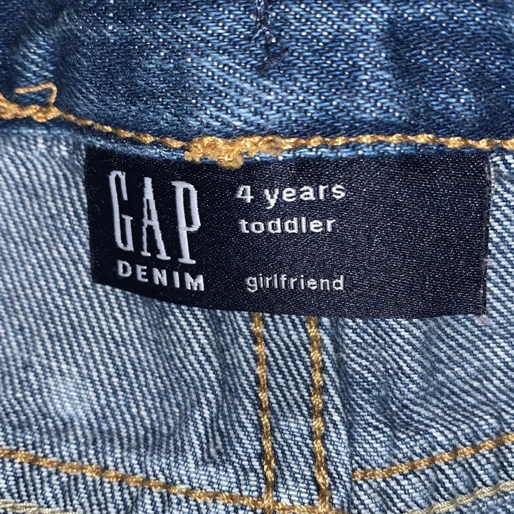 Gap Girlfriend Embellished Patches Jean Size 4